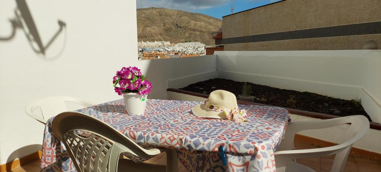 Los Cristianos Apartment, 1 Bedroom Wifi Free & Big Terrace Kültér fotó