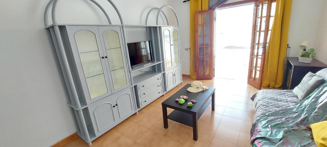 Los Cristianos Apartment, 1 Bedroom Wifi Free & Big Terrace Kültér fotó