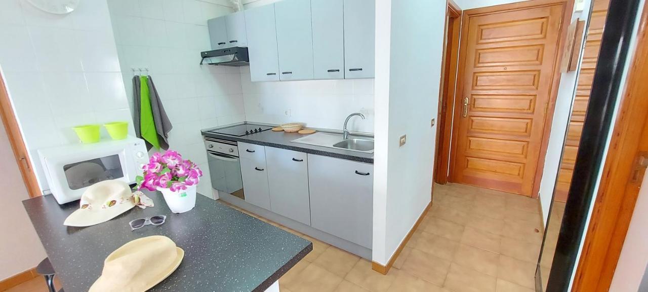 Los Cristianos Apartment, 1 Bedroom Wifi Free & Big Terrace Kültér fotó